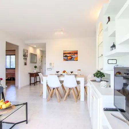 Apartment Altaia *